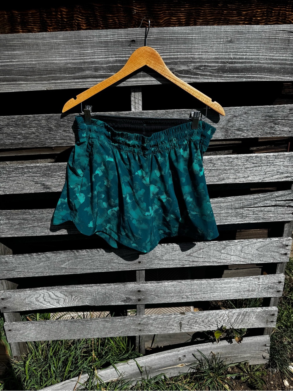 REI Teal Green Camo Athletic Shorts
